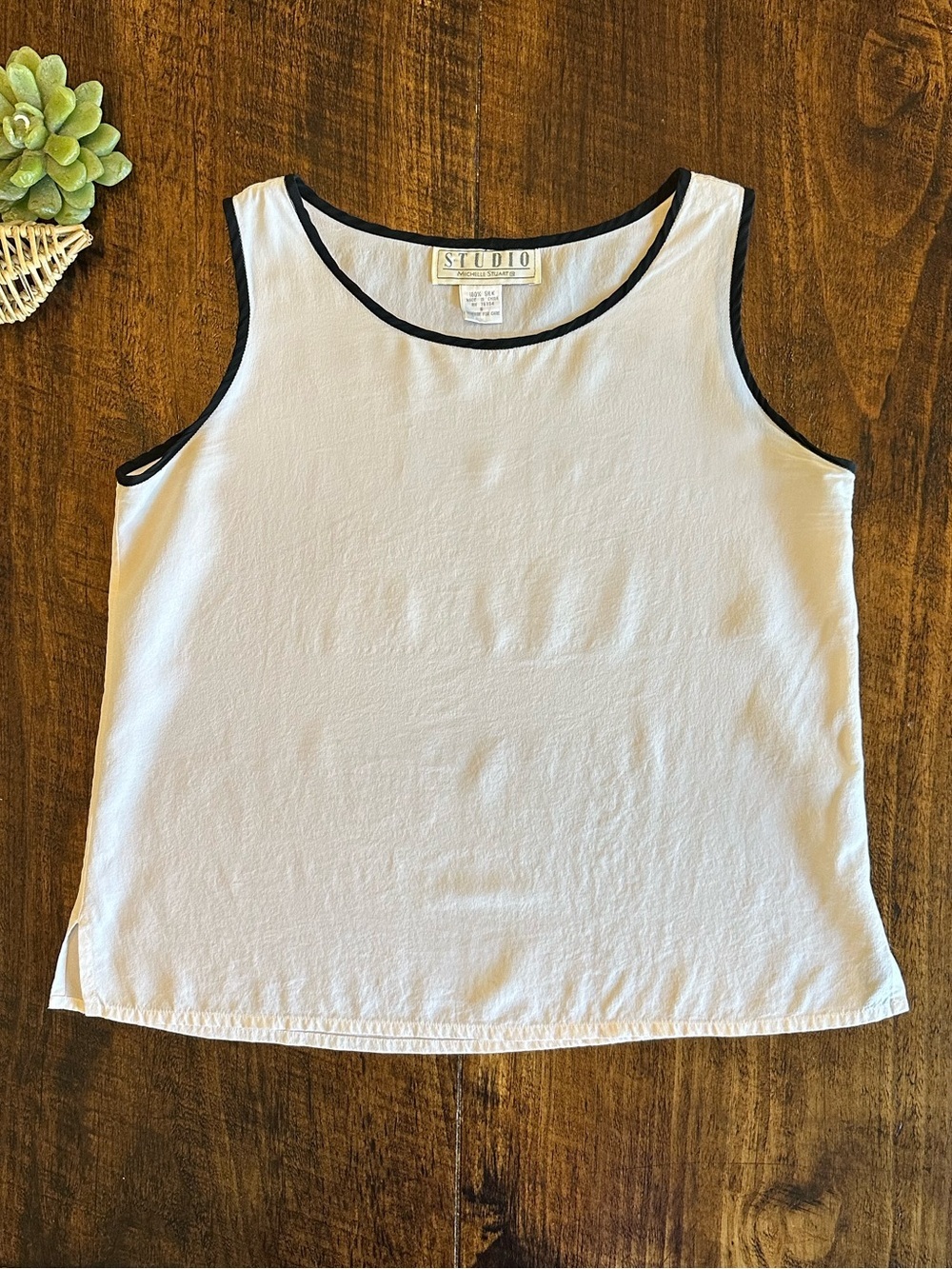 Vintage STUDIO by Michelle Stuart 100% Silk Minimalist Tank Top | Size S